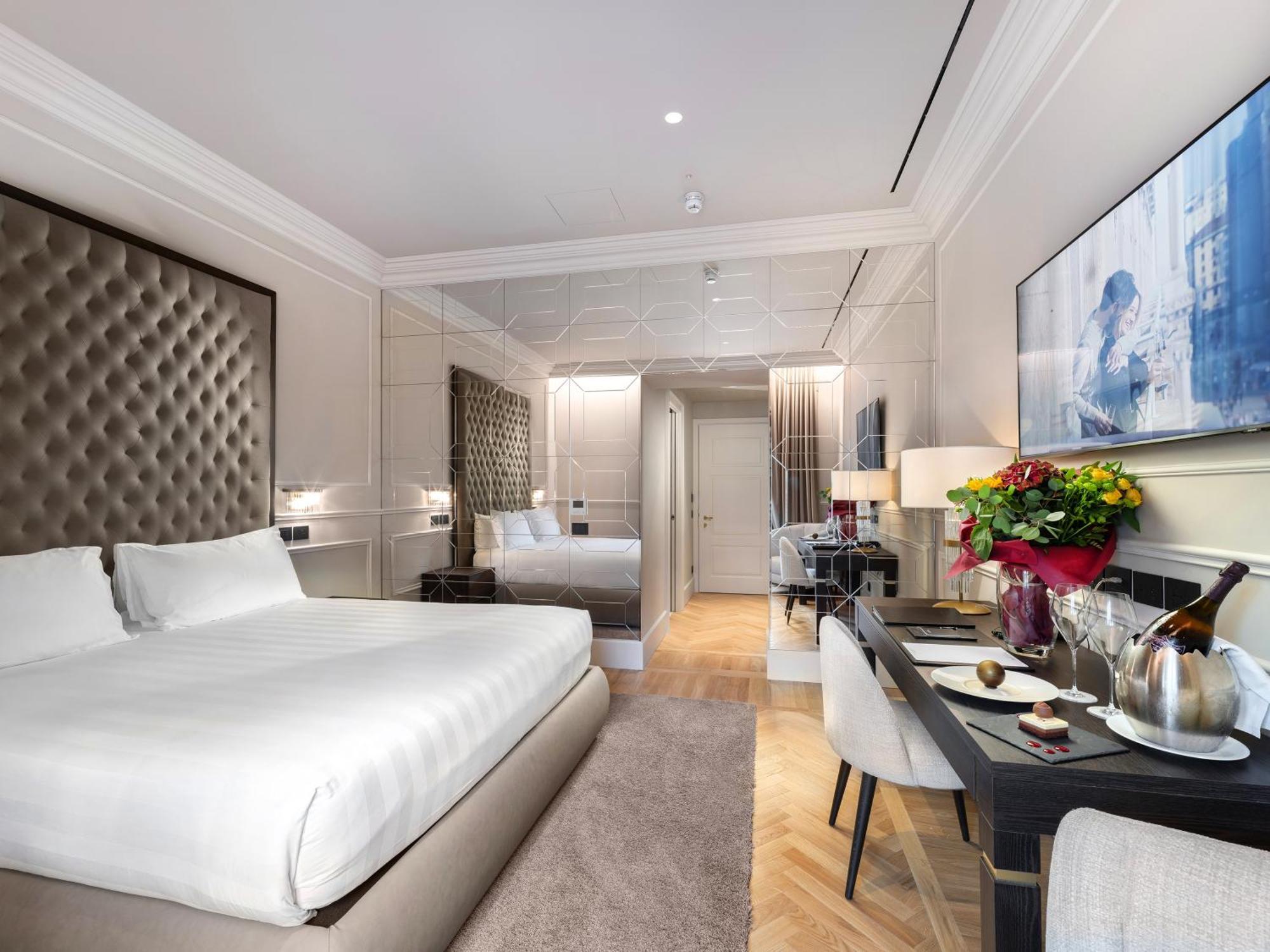 The Glamore Duomo Hotel